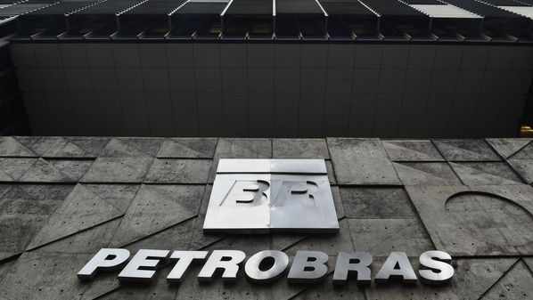 Mudança na lei que em 2016 criou uma série de medidas de governança para empresas públicas abre as portas para a má gestão e a corrupção