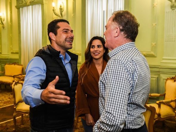 03/12/2019 - Marcus Buaiz e Wanessa Camargo visitam o Palácio Anchieta para dar os parabéns a Renato Casagrande por Hélio Filho/Secom