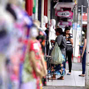 Imagem - Veja o que funciona no feriado de Finados na Grande Vitória