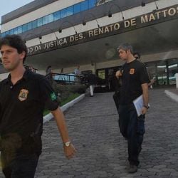Entre os absolvidos na Corte Especial do Tribunal, está o desembargador Robson Albanez; já o empresário Pedro Scopel foi beneficiado pela prescrição da punição