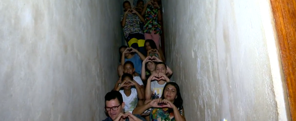 Os 16 filhos de Andréia e Edvaldo. Crédito: TV Gazeta