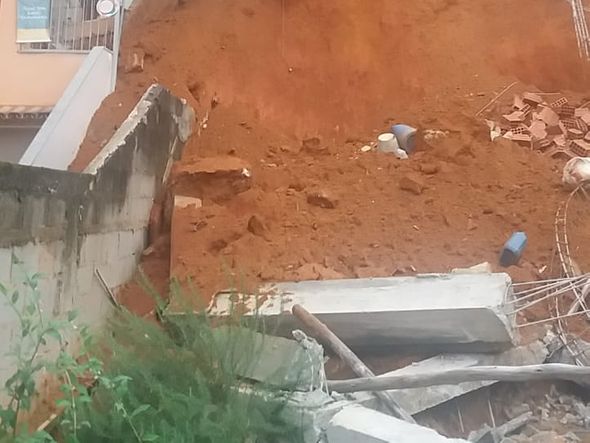 Desmoronamento atinge residências em Alegre por PMA