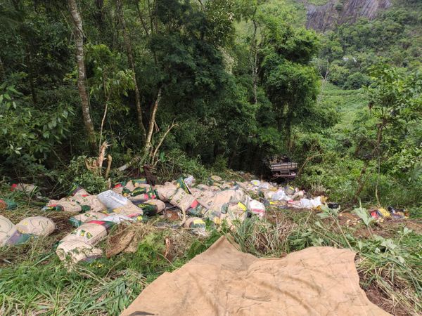 Grave acidente com morte interdita BR 262 em Conceição do Castelo por Redes Sociais