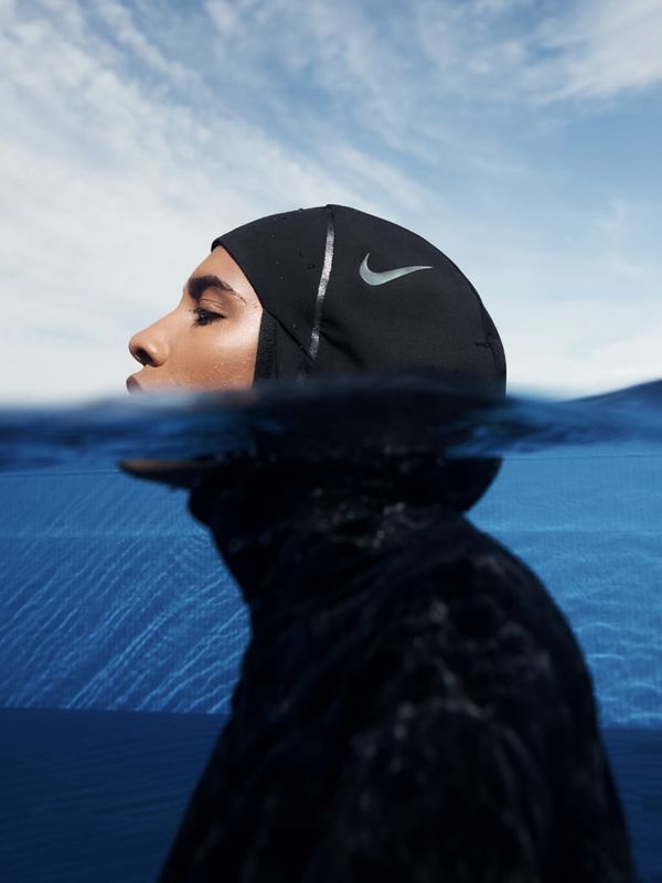 Nike cria linha de uniformes aquáticos inclusiva para mulheres. Crédito: Divulgação