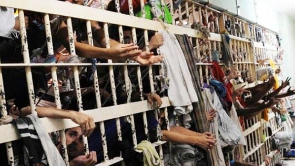 Esse é o resultado quando não se compreende que o sistema carcerário deve ser administrado com o mesmo cuidado que a PM e a PC, por exemplo, ou mesmo o sistema educacional e o SUS