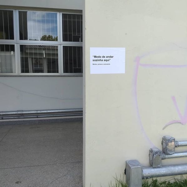 Intervenção urbana feita em Jardim da Penha, Vitória,  mostrando pontos de violência contra a mulher. Faz parte do Mapa da Violência por Geisa Silva
