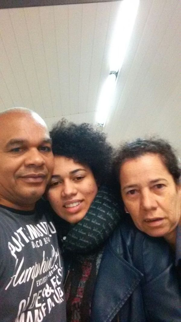 O pai de Paloma, a jovem e a mãe Elizete Coswosck. Crédito: Arquivo pessoal