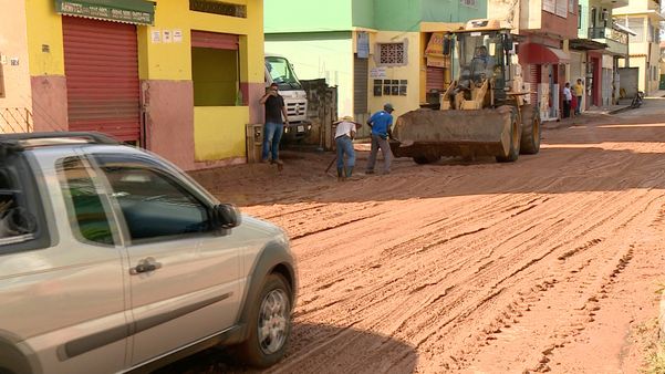 Chuva causa alagamentos em Cachoeiro por TV Gazeta Sul