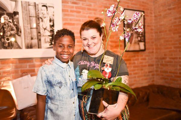 Jerê tirou a chef Bianca Brunow e deu a ela, que ama plantas, uma orquídea por Monica Zorzanelli