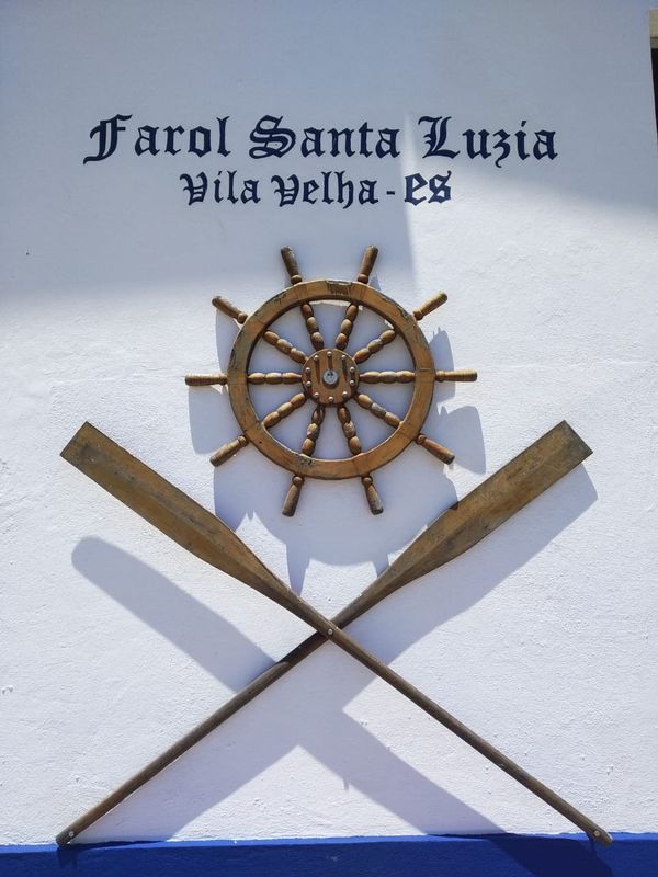 Farol de Santa Luzia, em Vila Velha, é reaberto após reforma por Aline Nunes