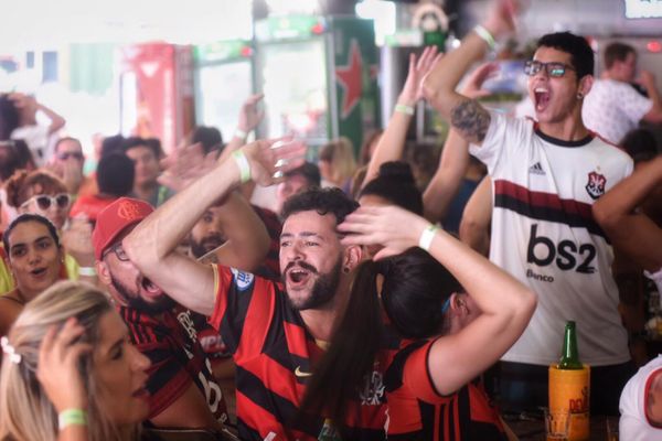 Flamengo teve boas chances na primeira etapa por Vitor Jubini