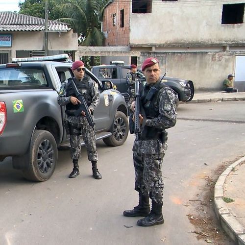 Para a polícia, o grupo pretendia revidar o ataque a tiros que terminou na morte de quatro pessoas em uma ilha na Baía de Vitória, no início da noite desta segunda-feira (28); a prisão foi feita pela Força Nacional, em Cariacica