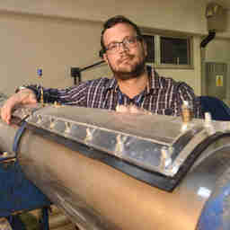 Imagem - Caminhos para subir na carreira e passar de estagiário a chefe