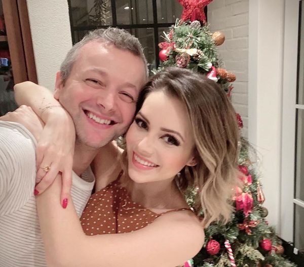 Sandy e o marido, Lucas, em noite de Natal por Reprodução/Instagram