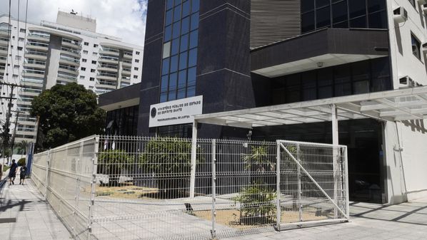 Ofício também foi enviado ao Governo do Estado e prazo é de 72 horas para responder questionamentos como capacidade dos leitos e medidas protetivas em relação ao coronavírus