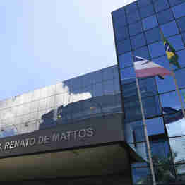 Imagem - Tribunal de Justiça do ES tenta comprar álcool em gel há 30 dias