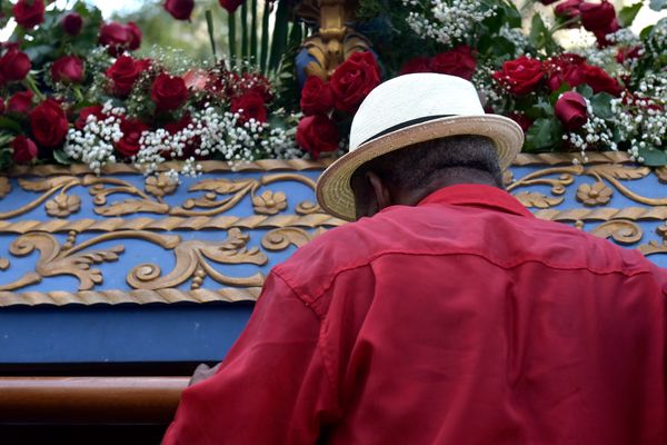 Data: 27/12/2019 - ES - Vitória - Procissão de São Benedito - A caminhada saiu da Igreja do Rosário e foi até a Catedral de Vitória - Editoria: Cidades - Foto: Fernando Madeira - GZ por Fernando Madeira