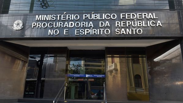 A ação civil pública foi protocolada na Justiça na segunda-feira (6). O órgão informou que na semana passada chegou a recomendar que o governo adotasse as providências, mas não teve resposta