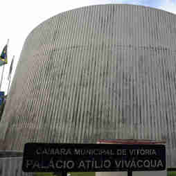 Imagem - Câmara de Vitória: de onde menos se espera, daí que não sai nada mesmo