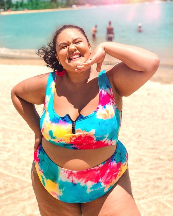 A colunista da Revista.ag Rayane Souza: cores do verão por Reprodução/Instagram