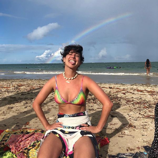 Fernanda Paes Leme e seu biquíni tie dye por Reprodução/ Instagram