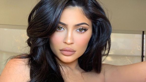 A empresária Kylie Jenner é a líder do ranking em 2020, com U$ 590 milhões (o equivalente a R$ 2,93 bilhões) de lucro ao longo do período analisado