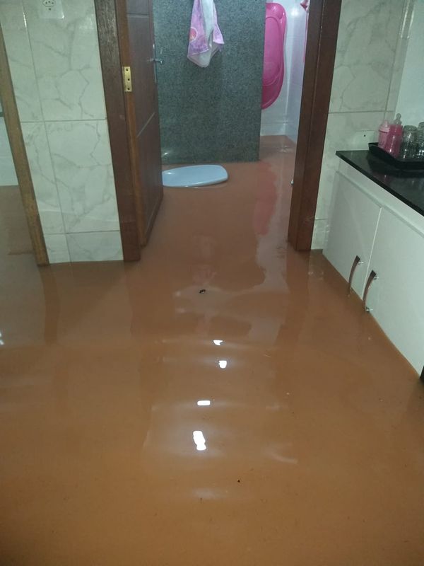 Aracruz tem 31 desabrigados após chuva forte por Reprodução/Internauta