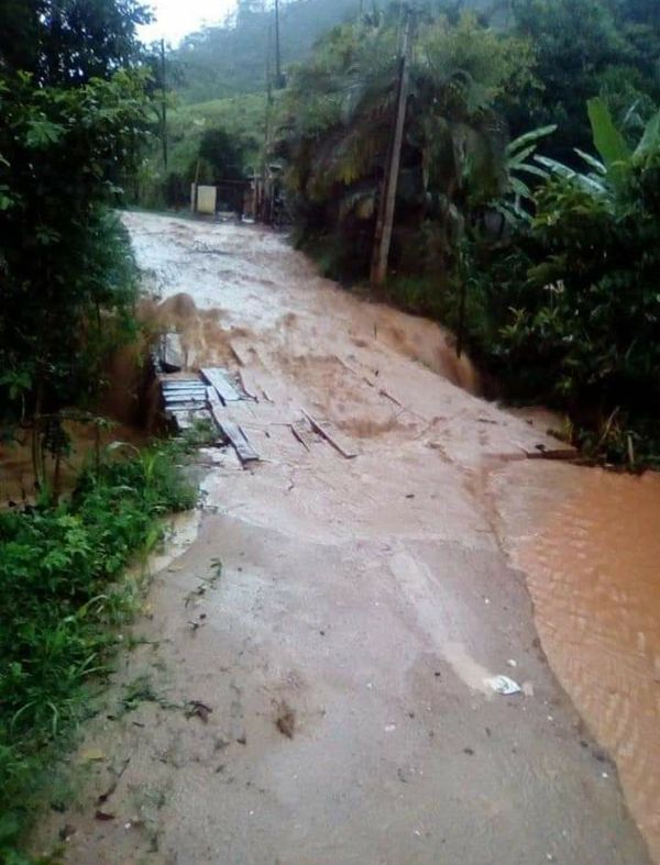 Chuva atinge Vargem Alta  por Internauta
