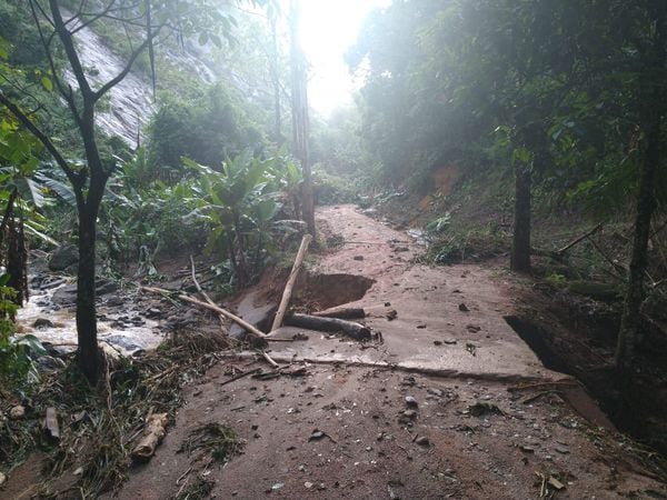 Chuva causa estragos nas comunidades de Pombal de Cima e Alto Pombal, em Vargem Alta. Crédito: Otávio Fiorin Panetto