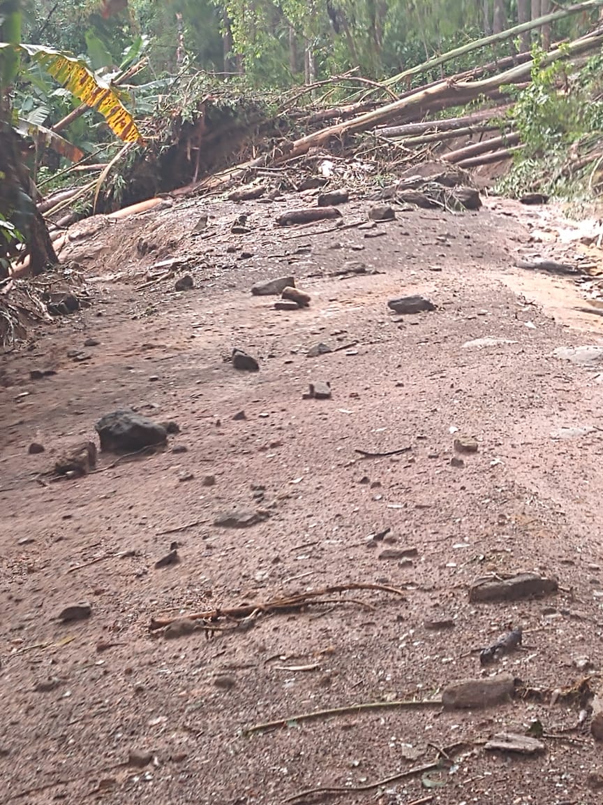 Chuva causa estragos nas comunidades de Pombal de Cima e Alto Pombal em Vargem Alta
