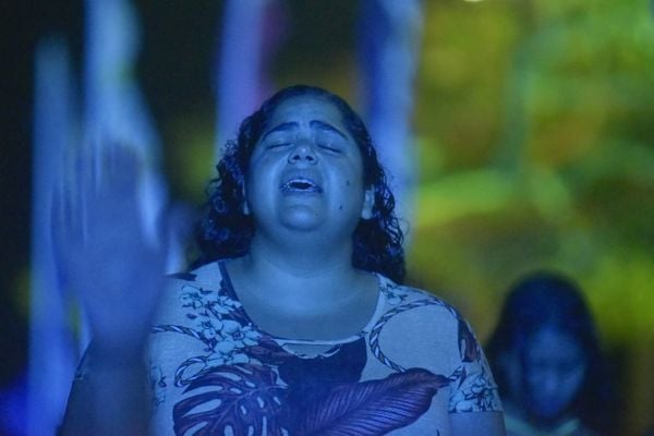 Segundo dia de Jesus Vida Verão na praia de Itapoã, em Vila Velha por Fernando Madeira