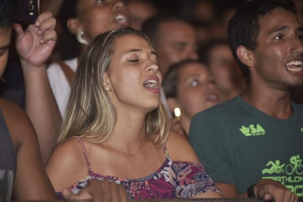 Segundo dia de Jesus Vida Verão na praia de Itapoã, em Vila Velha por Fernando Madeira