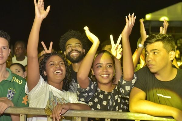 Segundo dia de Jesus Vida Verão na praia de Itapoã, em Vila Velha por Fernando Madeira