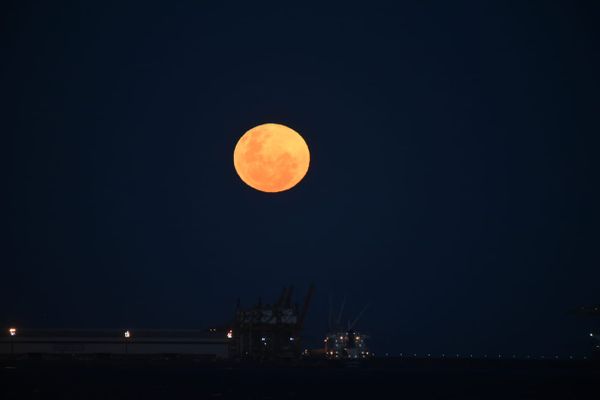 Primeira lua cheia de 2020 por Ricardo Medeiros