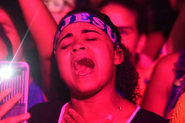 Terceiro dia de Jesus Vida Verão em Vila Velha por Ricardo Medeiros