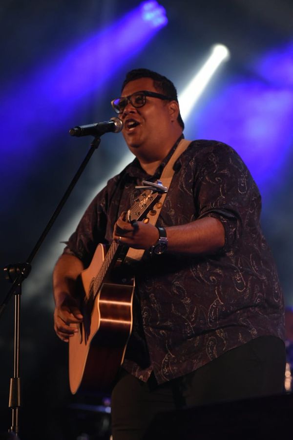 Terceiro dia de Jesus Vida Verão em Vila Velha por Ricardo Medeiros