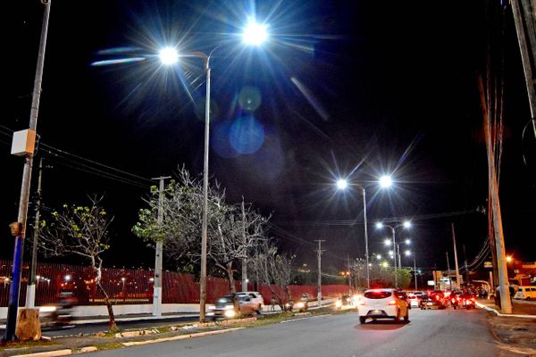 Iluminação pública de led: Prefeitura de Cariacica vai trocar 34 mil luminárias
