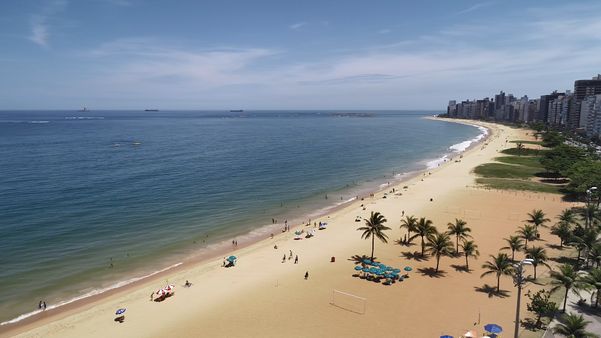 Orla da Praia da Costa no verão, Vila Velha