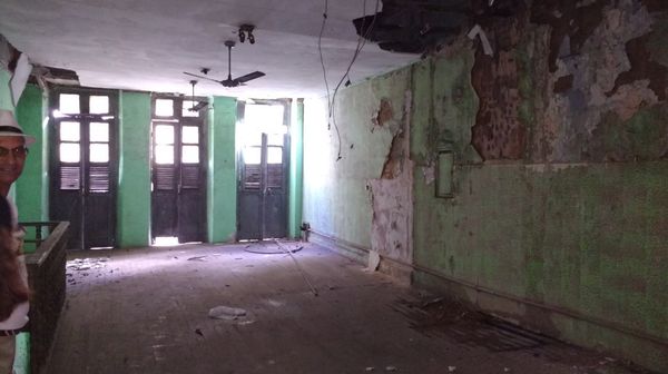 Fotos do interior e de cima do prédio que desabou no Centro de Vitória na madrugada desta quarta-feira (15) por Internauta | A Gazeta