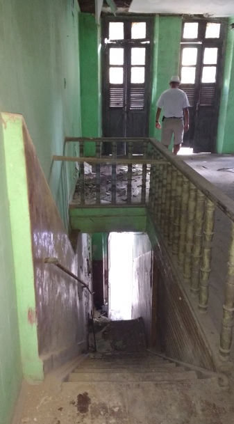 Fotos do interior e de cima do prédio que desabou no Centro de Vitória na madrugada desta quarta-feira (15) por Internauta | A Gazeta