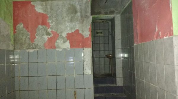 Fotos do interior e de cima do prédio que desabou no Centro de Vitória na madrugada desta quarta-feira (15) por Internauta | A Gazeta