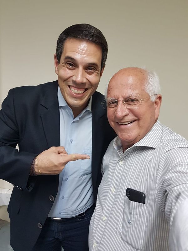 Amaro Neto (esquerda) e Dr. Hércules: pedido de mais recursos para Vila Velha e apoio eleitoral. Crédito: Foto do leitor