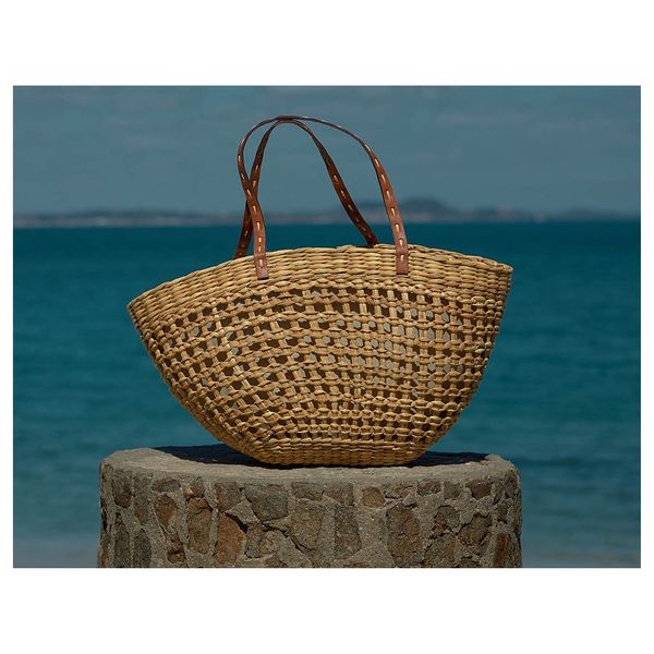 Bolsa de praia da Lenny Niemeyer para verão 2020 por Divulgação