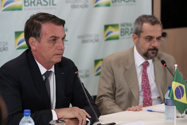 Presidente da República, Jair Bolsonaro durante Reunião com Abraham Weintraub, Ministro de Estado da Educação e equipe