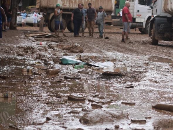 Imagens mostram o cenário de destruição em Iconha após as chuvas por Luciana Pessanha Tavares