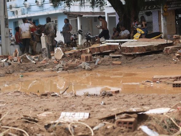 Imagens mostram o cenário de destruição em Iconha após as chuvas por Luciana Pessanha Tavares