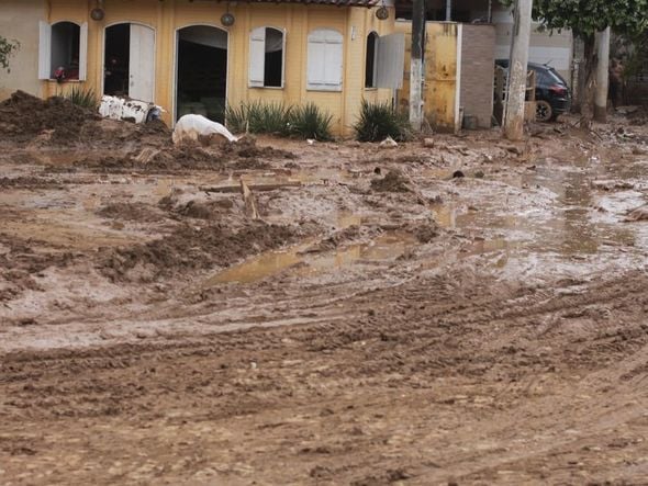 Imagens mostram o cenário de destruição em Iconha após as chuvas por Luciana Pessanha Tavares