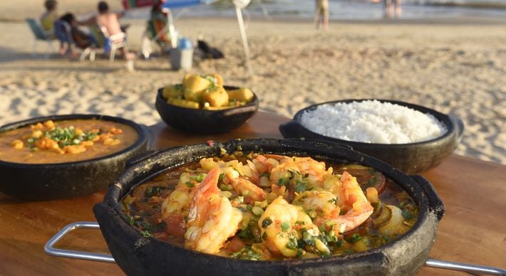 O roteiro vai de Iriri a Jacaraípe, com opções a partir de R$ 119 para quem é fã do prato e quer saboreá-lo bem perto da praia