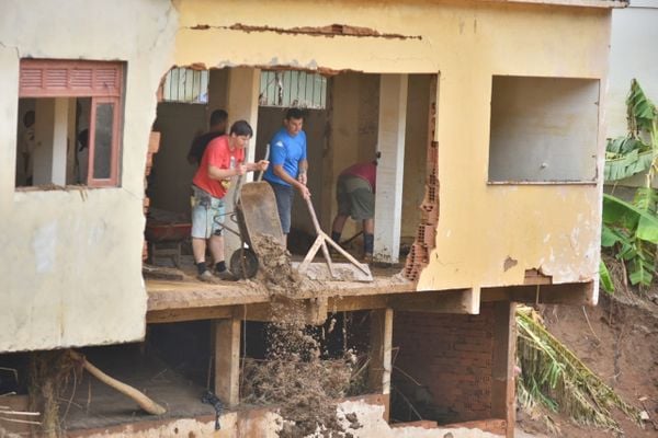 Chuvas deixam rastro de destruição em Iconha, no Sul do Espírito Santo por Fernando Madeira