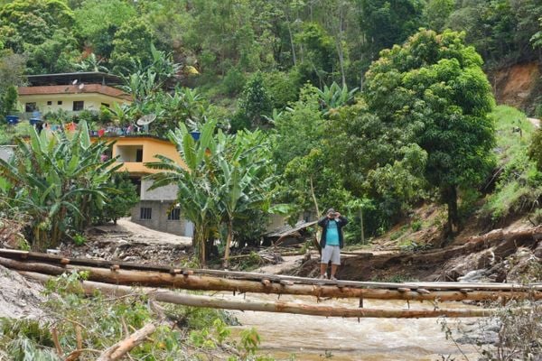 Comunidade Morro do Sal, zona rural de Vargem Alta, foi atingida pela chuva por Fernando Madeira
